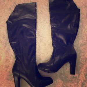 Sexy over the knee heeled boots